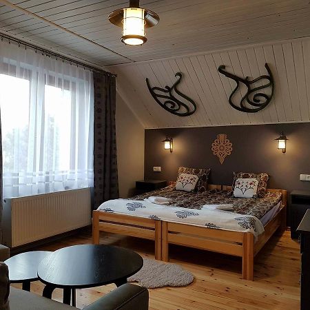Koliba Nad Bialka Czarna Gora Bed & Breakfast Екстериор снимка