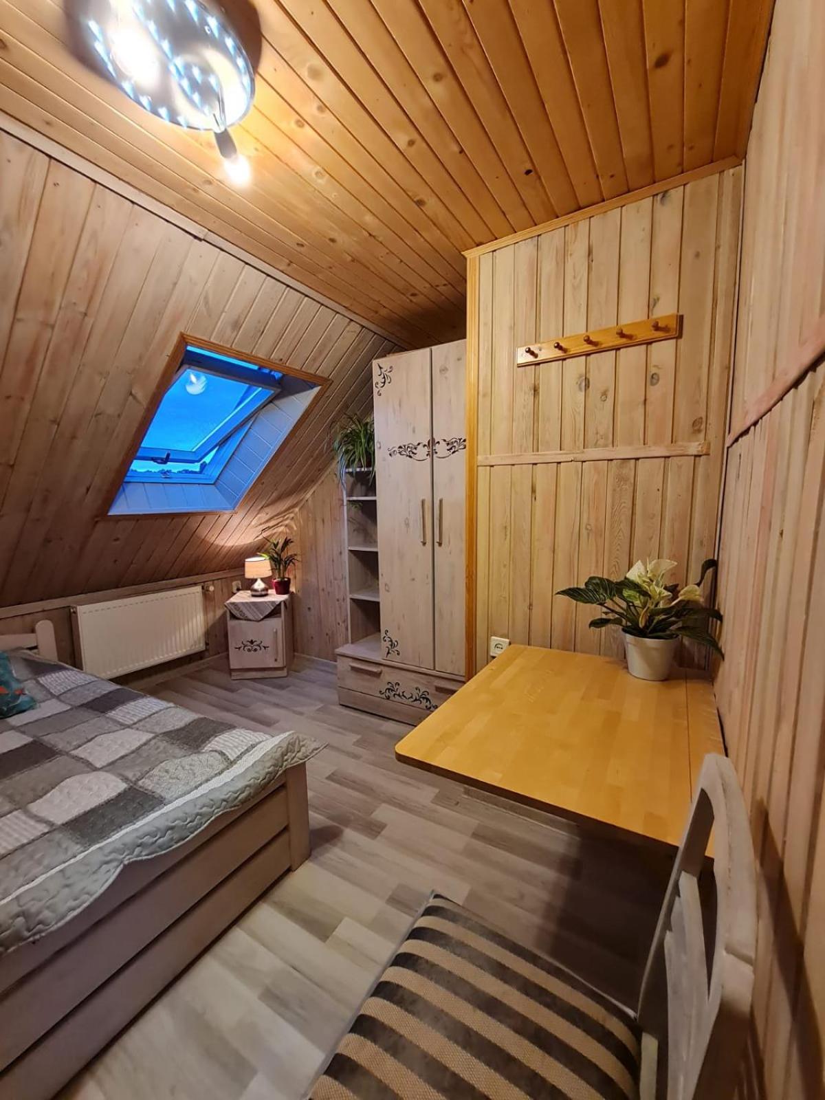 Koliba Nad Bialka Czarna Gora Bed & Breakfast Екстериор снимка