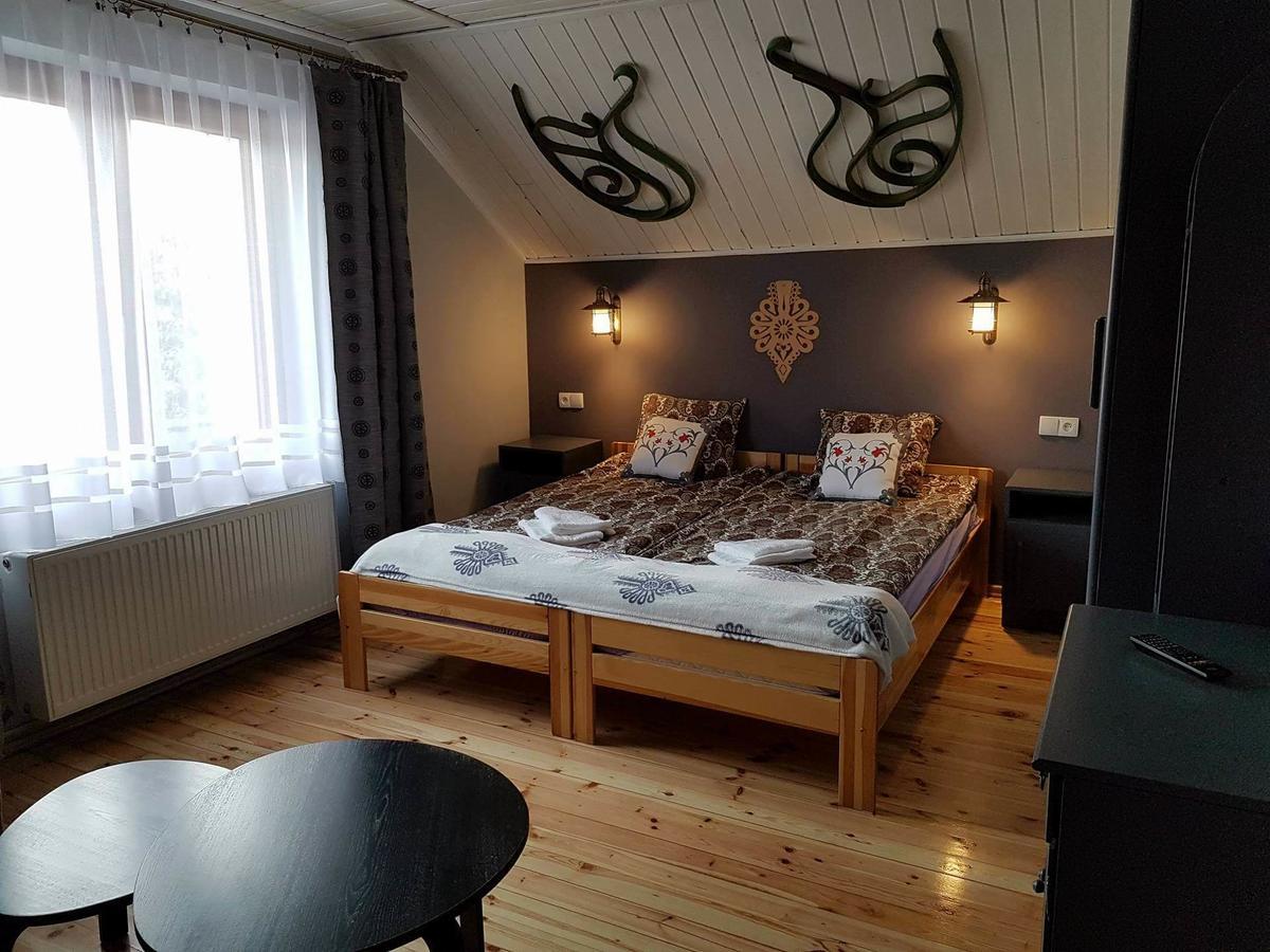 Koliba Nad Bialka Czarna Gora Bed & Breakfast Екстериор снимка
